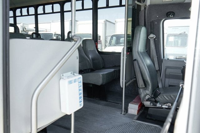 2013 Ford E-450SD Base