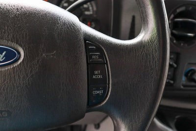 2015 Ford E-450SD Base