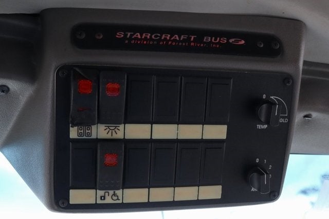 2015 Ford E-450SD Base