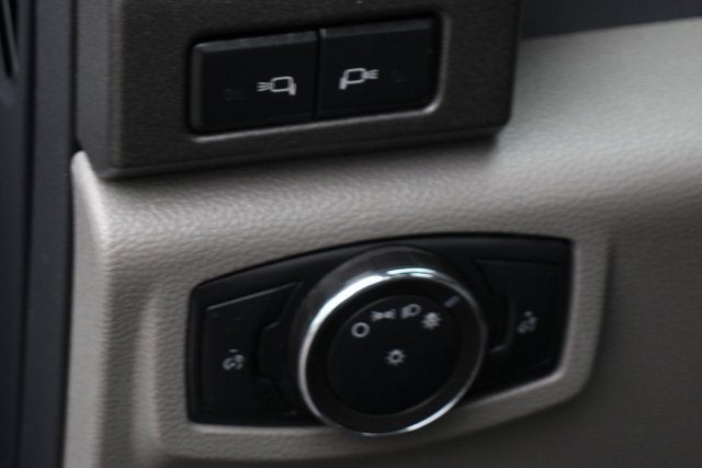 2022 Ford F-600SD XL