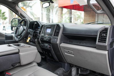 2022 Ford F-600SD XL