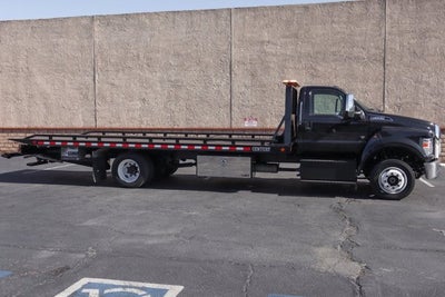 2023 Ford F-650SD Base