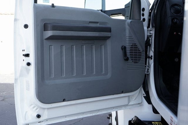 2017 Ford F-650SD Base