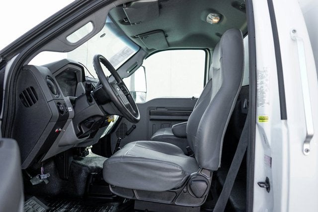 2017 Ford F-650SD Base