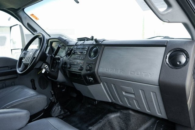 2017 Ford F-650SD Base