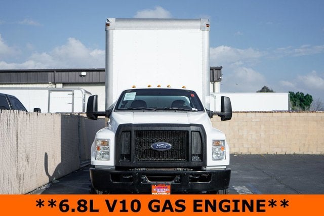 2017 Ford F-650SD Base