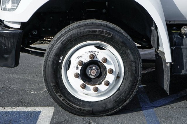 2017 Ford F-650SD Base