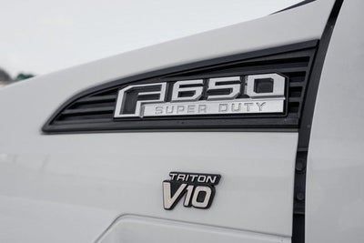 2017 Ford F-650SD Base