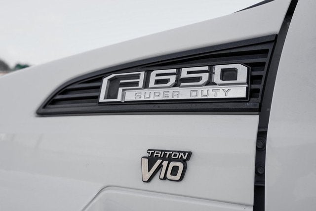 2017 Ford F-650SD Base