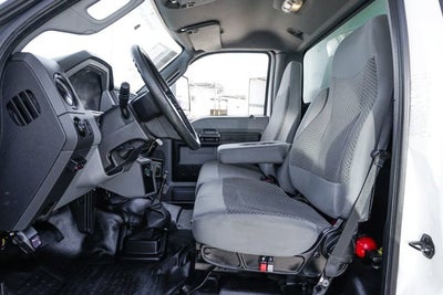 2016 Ford F-650SD Base