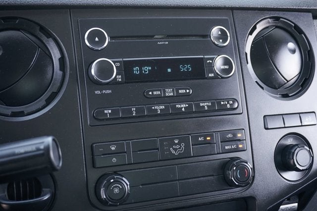 2016 Ford F-650SD Base