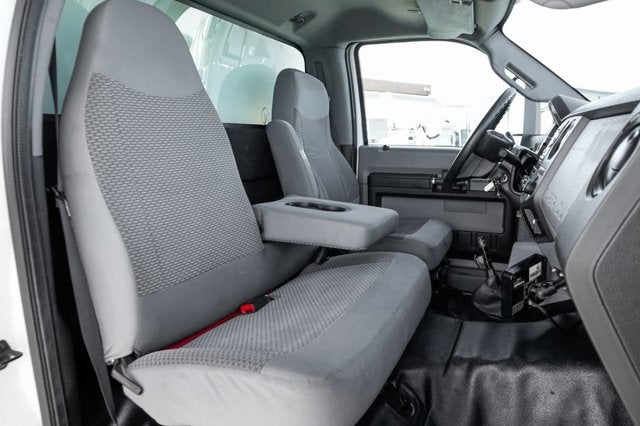 2016 Ford F-650SD Base