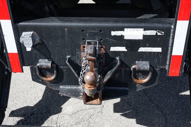 2016 Ford F-650SD Base