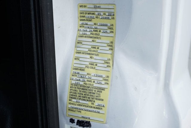 2016 Ford F-650SD Base