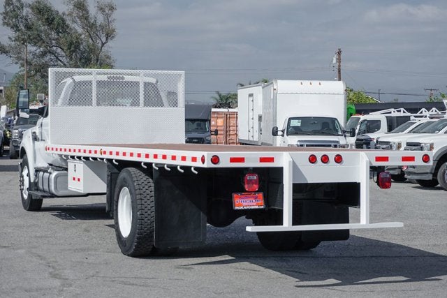 2016 Ford F-650SD Base