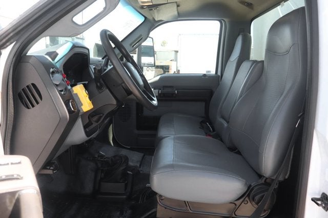 2022 Ford F-650SD Base
