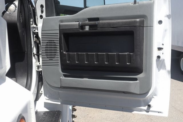 2022 Ford F-650SD Base