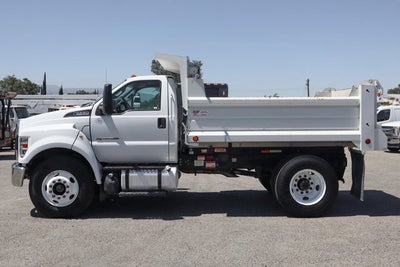 2022 Ford F-650SD Base