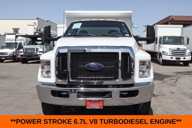 2023 Ford F-650SD Base