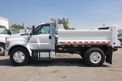 2023 Ford F-650SD Base