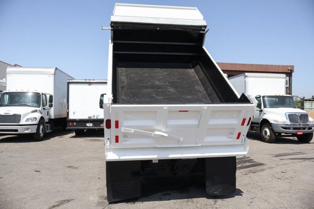 2023 Ford F-650SD Base