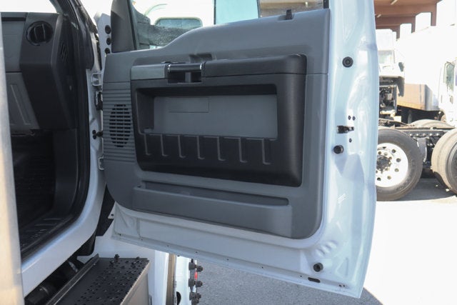 2021 Ford F-750SD Base