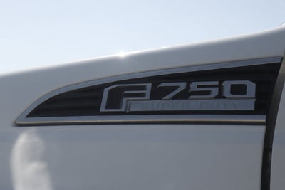 2021 Ford F-750SD Base