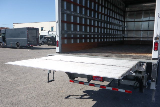 2021 Ford F-750SD Base