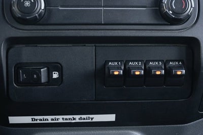 2016 Ford F-650SD Base