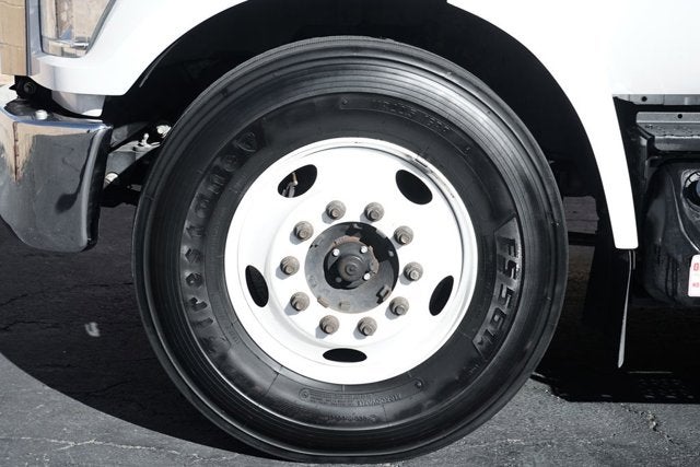 2016 Ford F-650SD Base