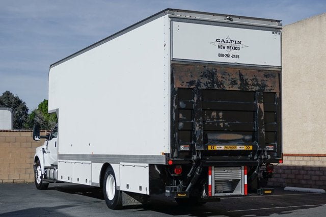 2016 Ford F-650SD Base