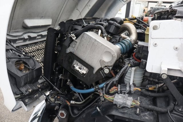 2016 Ford F-650SD Base