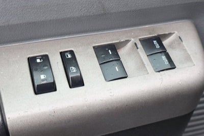 2016 Ford F-650SD Base