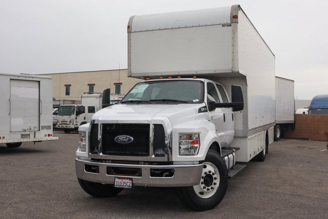 2016 Ford F-650SD Base