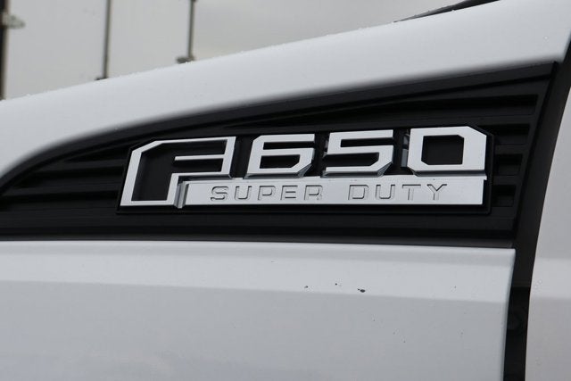 2016 Ford F-650SD Base