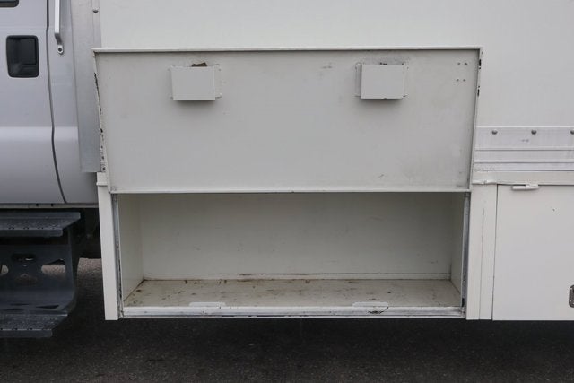 2016 Ford F-650SD Base