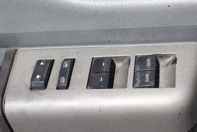 2016 Ford F-650SD Base