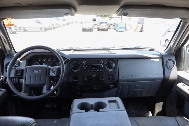 2016 Ford F-650SD Base