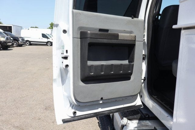 2016 Ford F-650SD Base