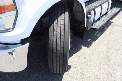 2016 Ford F-650SD Base