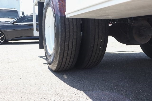 2016 Ford F-650SD Base