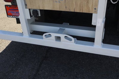 2016 Ford F-650SD Base