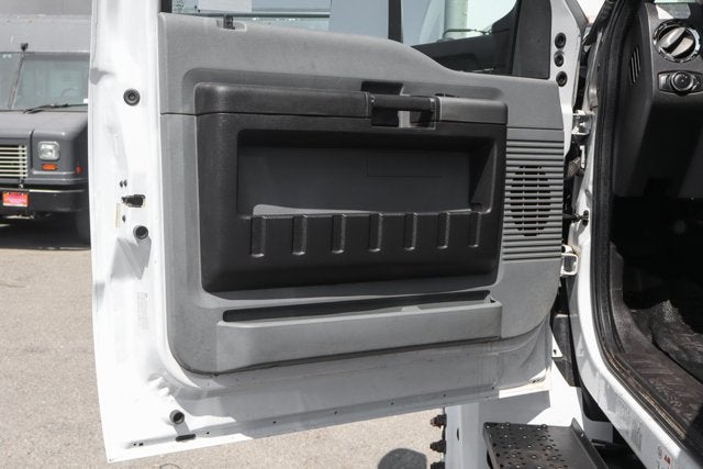 2023 Ford F-650SD Base