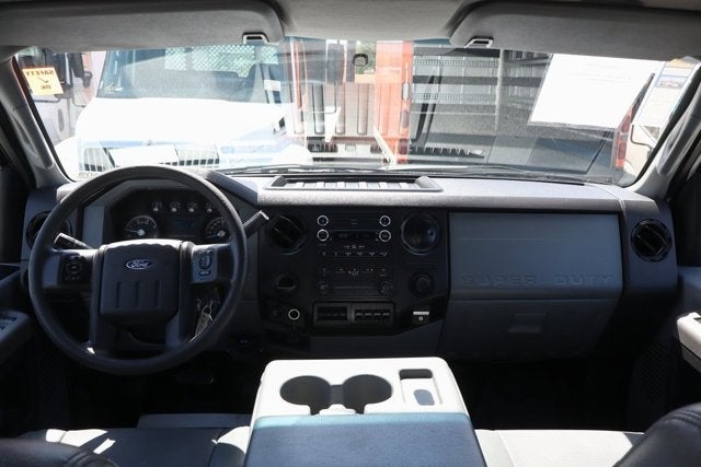 2017 Ford F-650SD Base