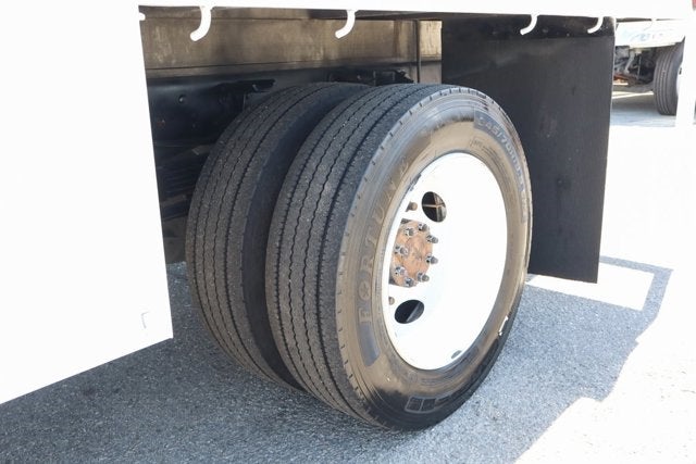 2017 Ford F-650SD Base