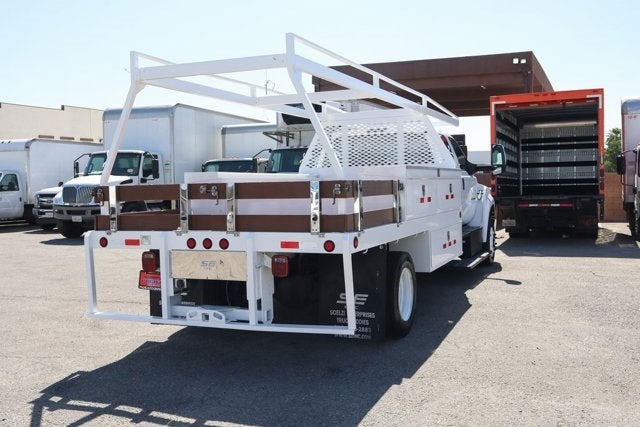 2017 Ford F-650SD Base