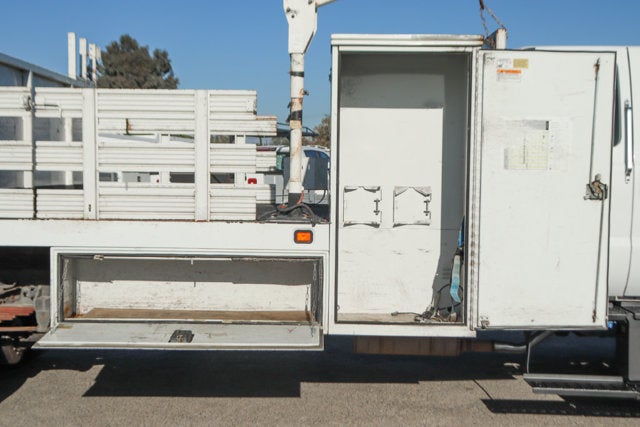 2017 Ford F-650SD Base