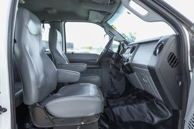 2017 Ford F-650SD Base