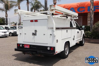 2017 Ford Super Duty F-350 SRW XL