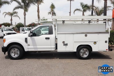 2017 Ford Super Duty F-350 SRW XL